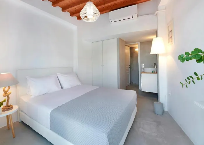 The Elephant House Apartment Kimolos